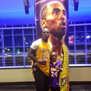 Meet your Posher, Laron